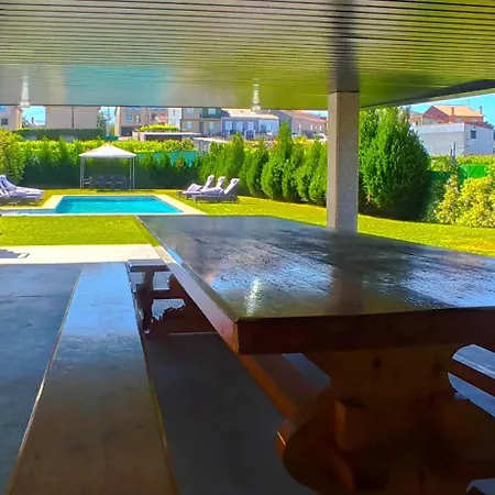 Villa Paradise *